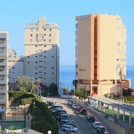 Apartment Rosa N&b Met Groot Terras Met Zeezicht -70m Van Strand