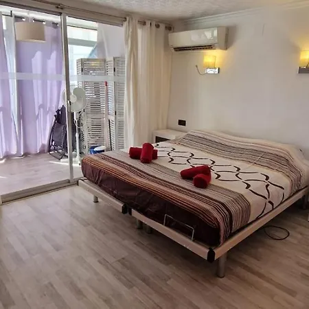 Rosa N&b Met Groot Terras Met Zeezicht -70m Van Strand * Calpe